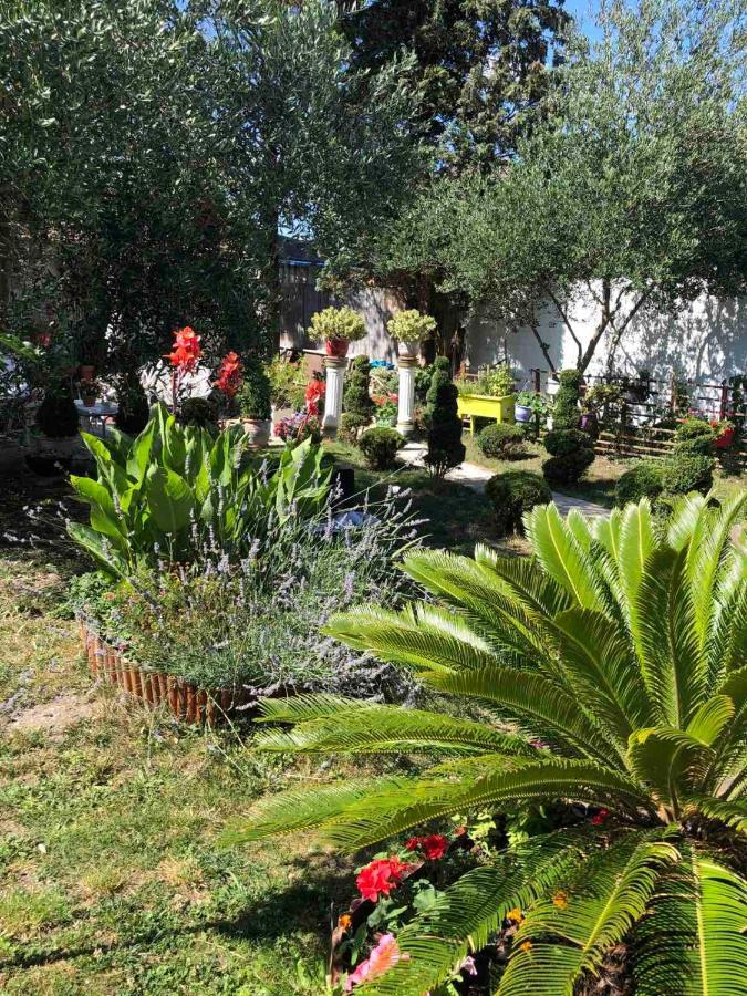Villa Baroque Pierrefitte sur Seine Bagian luar foto